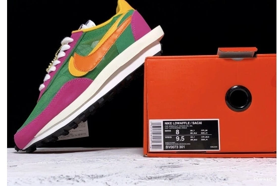 Green Waffle LD Pine  Nike Sacai BV0073-301 0120